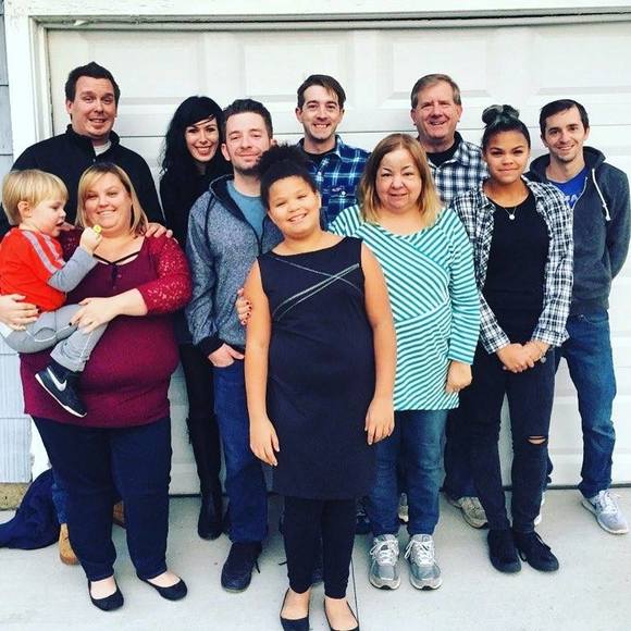 Meet your Posher, Debbie - Picture 1 of 1